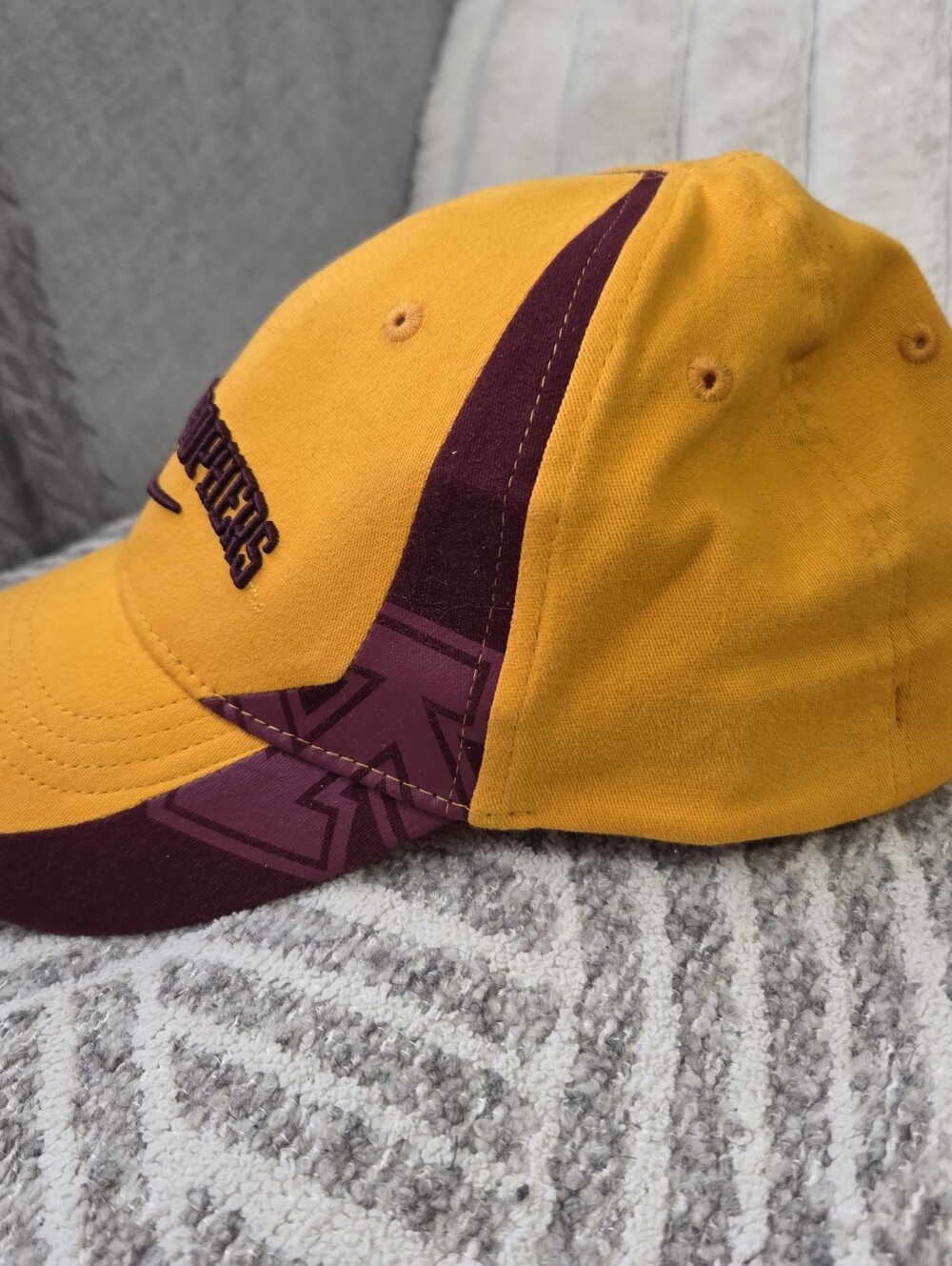VTG Minnesota Golden Gophers YOUTH Hat Cap NIKE Team‎ Fitted - Picture 6 of 10